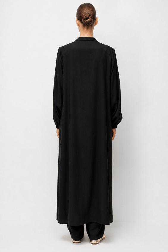 100% Natural LyoCELL Handcrafted and Ribbed Timeless Abaya - Black