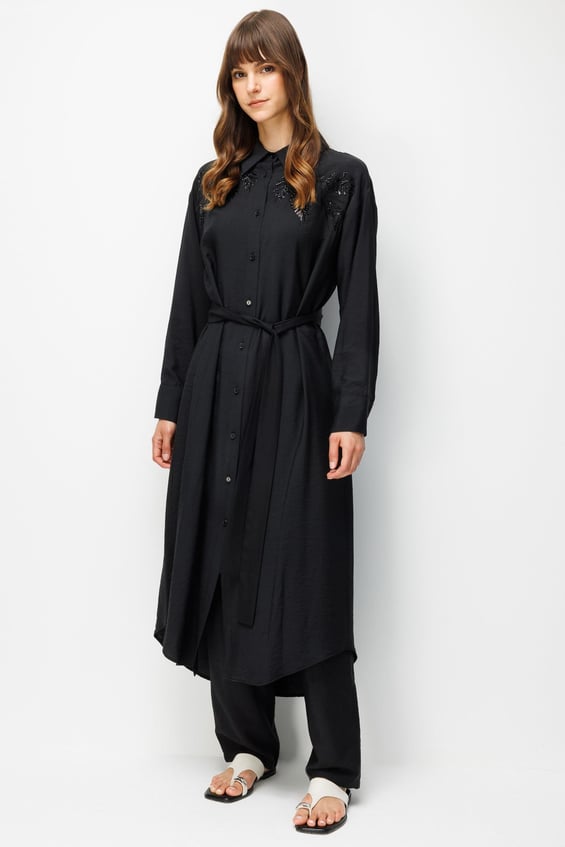 %85 LyoCELL Omuz El İşi Nakış Detaylı Maxi Tunik Elbise-Siyah