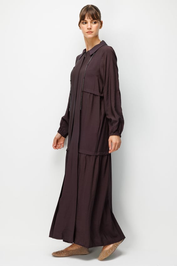 Goldy %85 LyoCELL Soft Kumaştan Yaka Zincir Aksesuarlı Zamansız Maxi Tunik-Elbise-Kahve