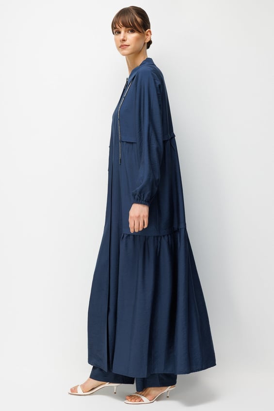 Goldy Maxi-Tunika-Kleid aus 85 % LyoCELL-Stoff, zeitlos, mit Kragenkette und passendem Accessoire – Marineblau