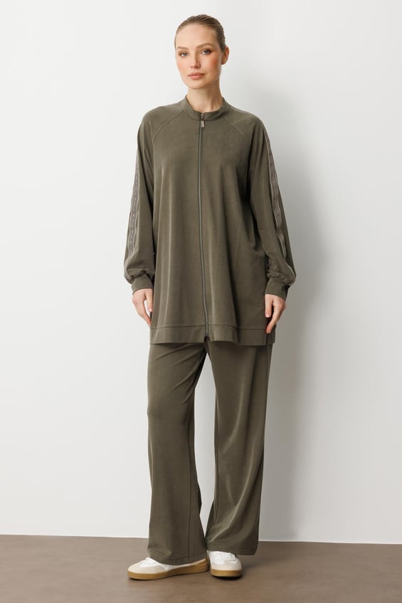 Zachte modal gebreide stof (55% natuurlijke micel) broekenset met afwerking - Khaki