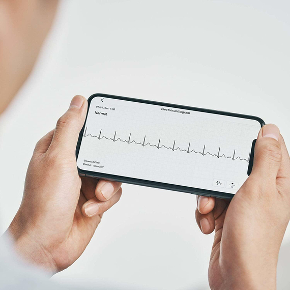 Omron Complete HEM-7530T 2si 1 Arada Tansiyon Aleti ve EKG Cihazı
