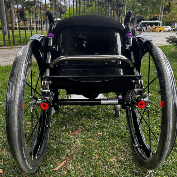 Poylin P153 Aktif Tekerlekli Sandalye (Titanyum)