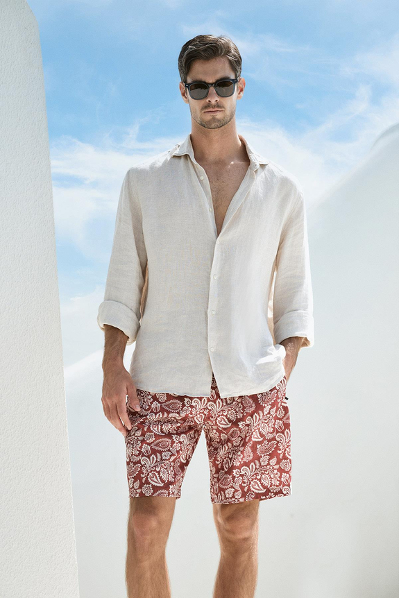 HaşemaHaşema شورت سباحة خمري قصير بطبعة الزخارف للرجال 5050