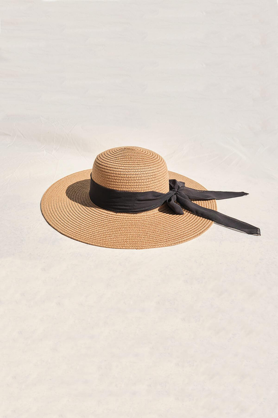 HaşemaSİYAH FİYONKLU ŞAPKA