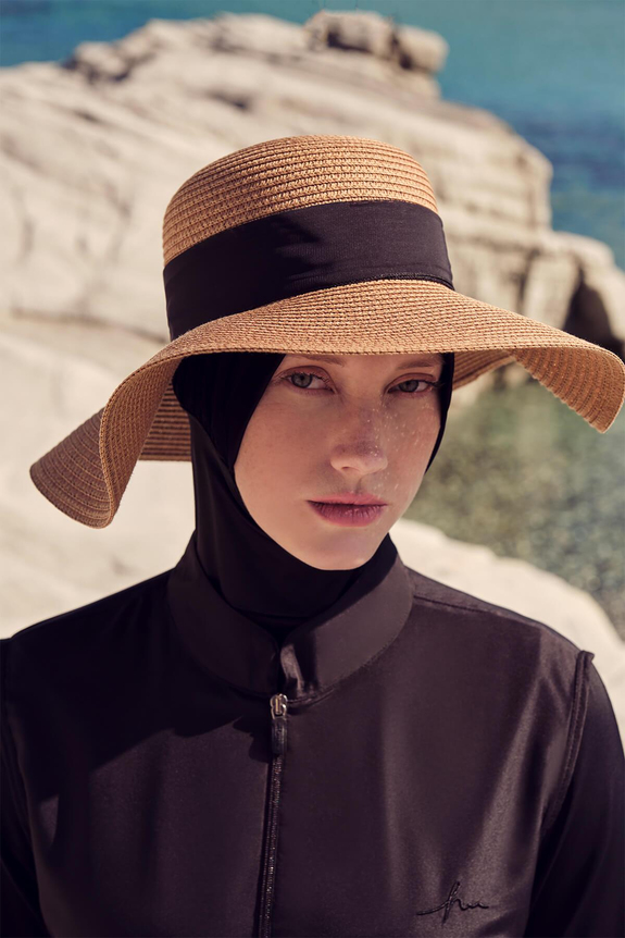 HaşemaSİYAH FİYONKLU ŞAPKA