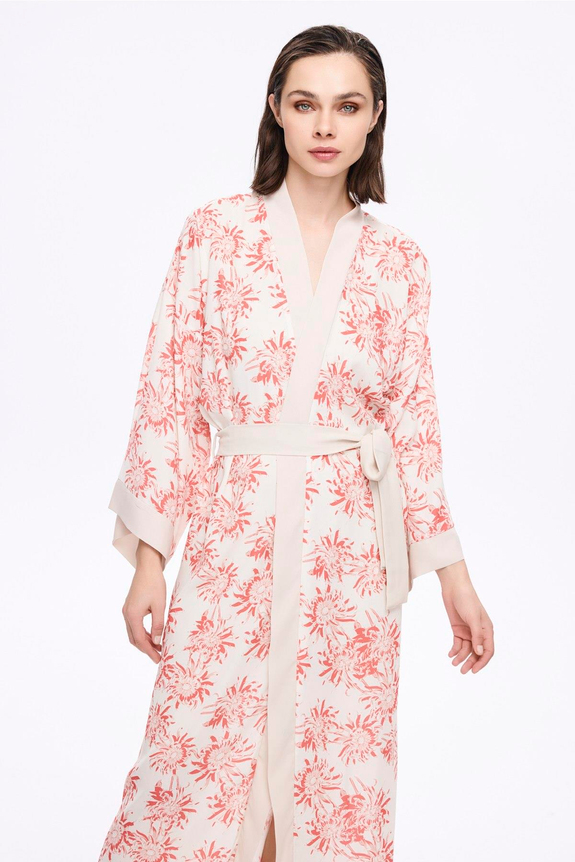 HaşemaHaşema Pembe Çiçek Desenli Uzun Kimono 5043