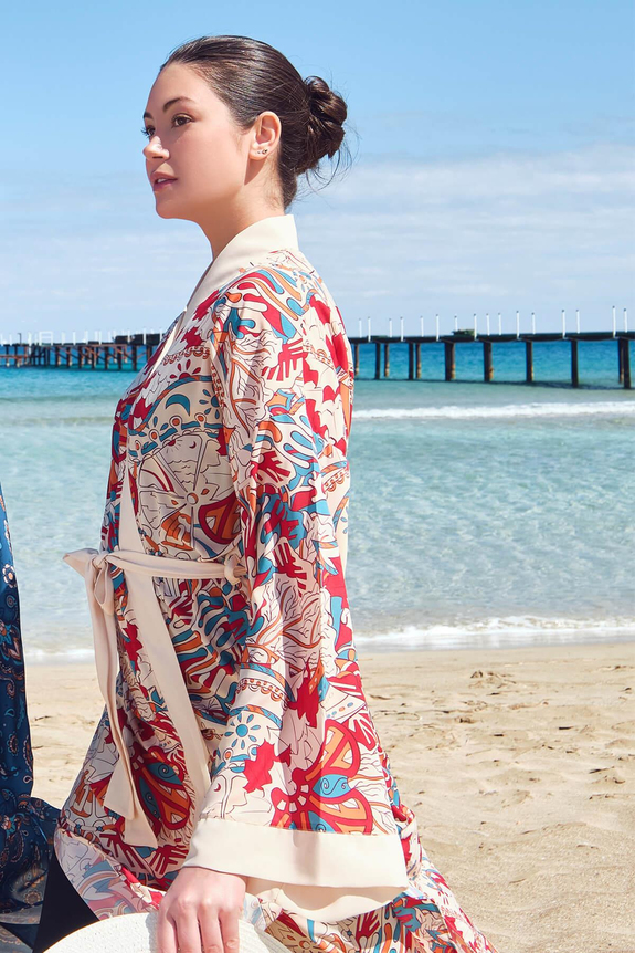 HaşemaHaşema Bej Renkli Desenli Kemerli Uzun Kimono