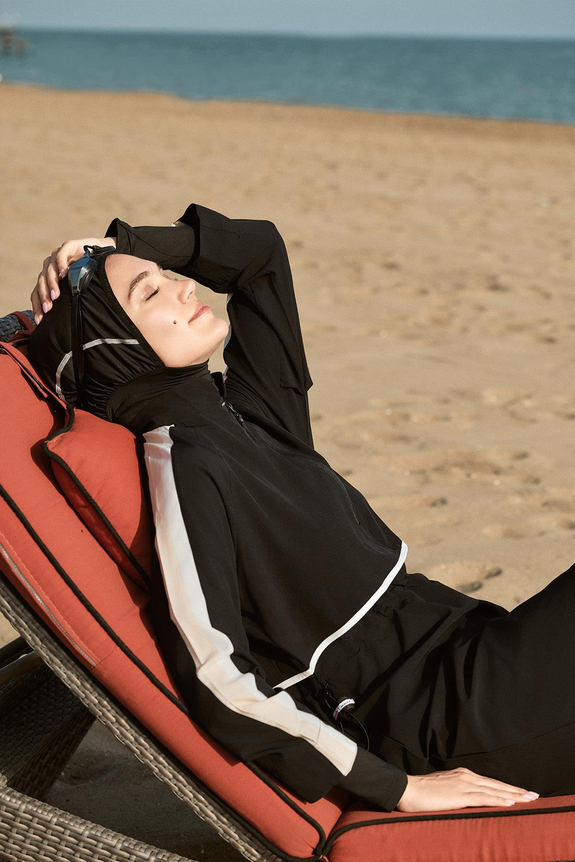 HaşemaHaşema طقم سباحة أسود 6 قطع للمحجبات من سلسلة H-Per من مجموعة Esila 3125