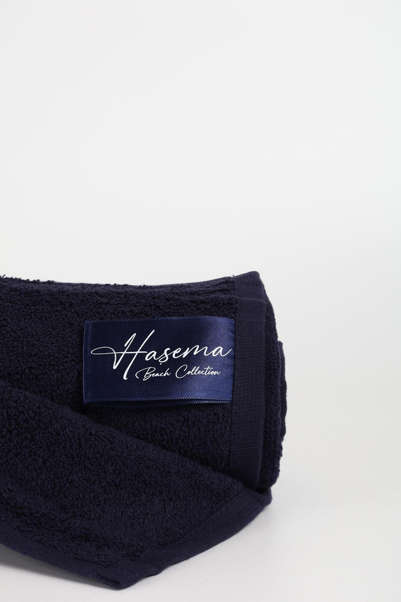 HaşemaHaşema منشفة شاطئ كحلي مخملية 140X70