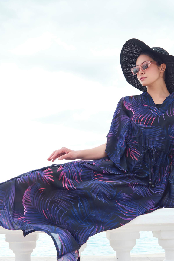 HaşemaHaşema Palmiye Desenli Siyah Uzun Pareo