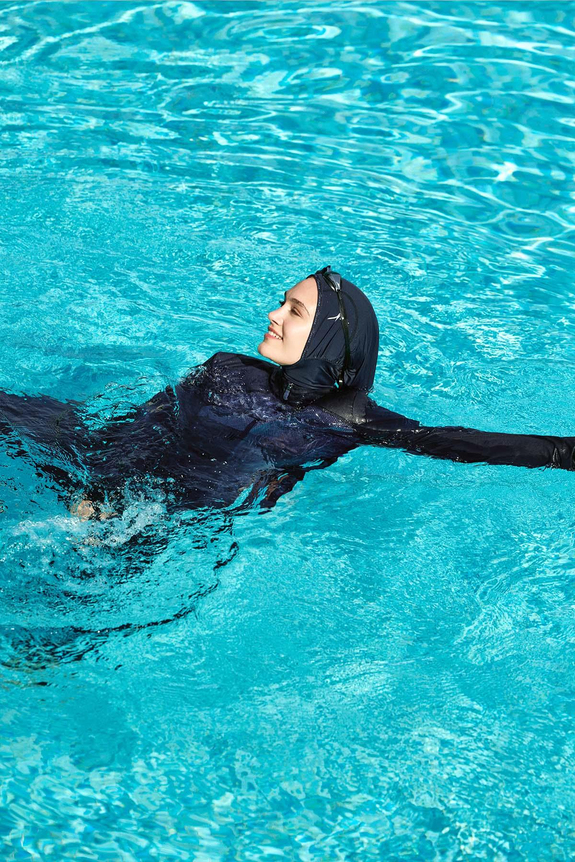 HaşemaHaşema طقم سباحة كحلي 6 قطع للمحجبات بقماش مطاطي من سلسلة الأداء العالي H-Per50 2020