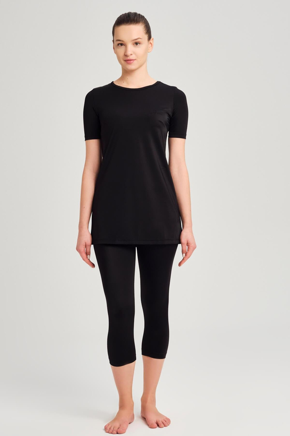 HaşemaSiyah Yarım Kol Kadın Havuz Mayosu