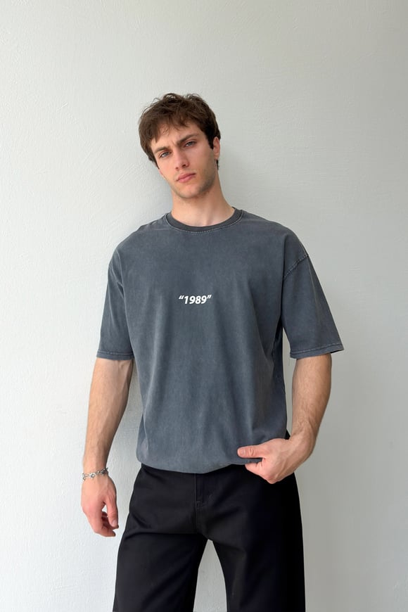 1989 Baskılı Acid Wash Antrasit Oversize Tişört