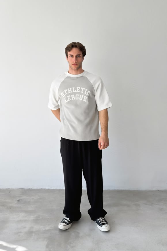 Athletic Baskılı Reglan Kol Tişört