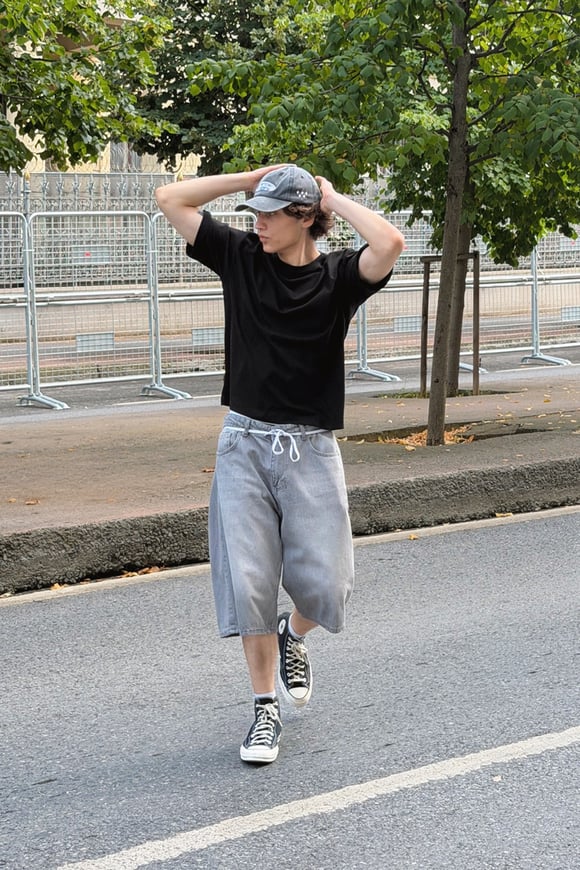Basic Boxy Fit Siyah Tişört