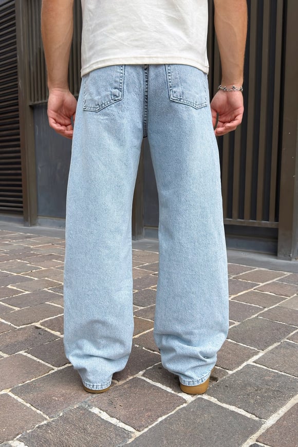 Basic Regular Jean