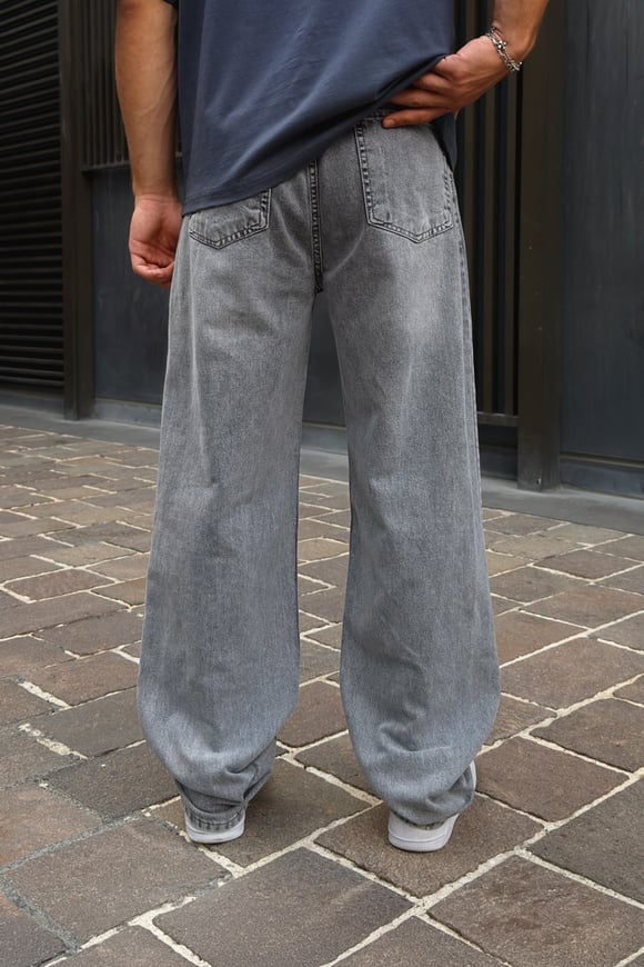 Basic Regular Jean