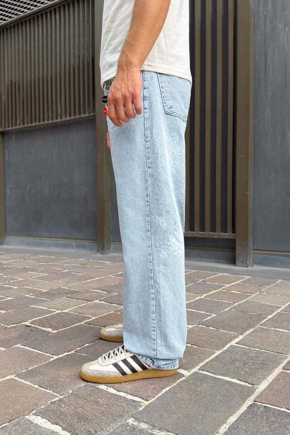Basic Regular Jean