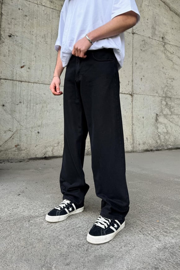 Basic Yıkamalı Regular Jean Siyah