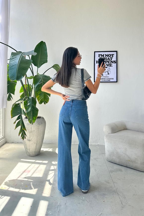 BDG Jeans Baskılı Crop Tişört