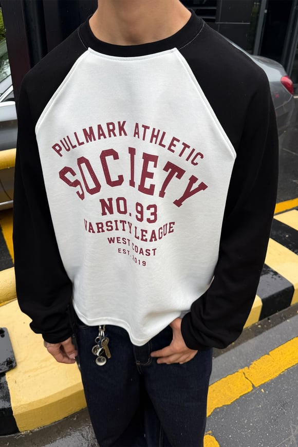 Contrast Print White Black Raglan Long Sleeve