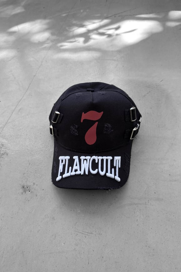 Flawcult Custom Handmade 7 Şapka