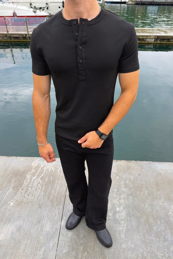 Düğmeli Basic Tişört