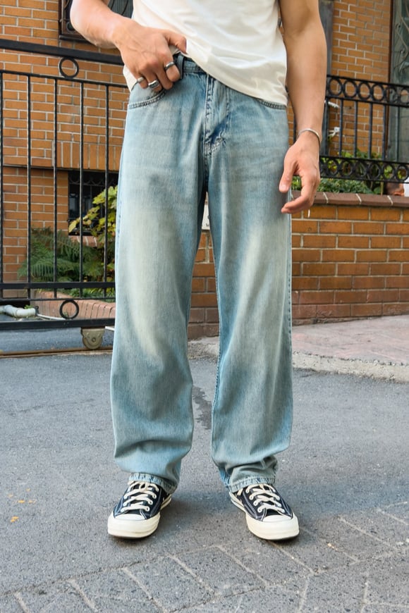 Distressed Night Blue Regular Pants
