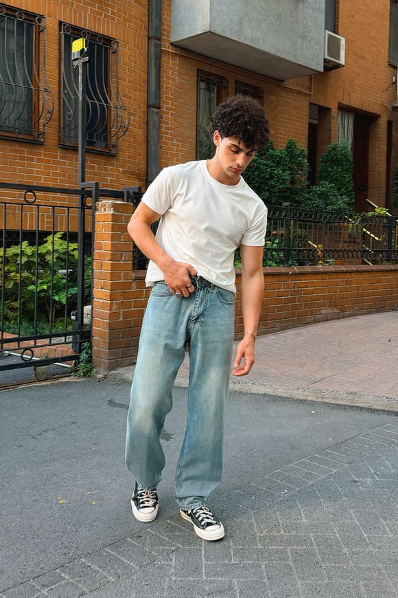 Distressed Night Blue Regular Pants