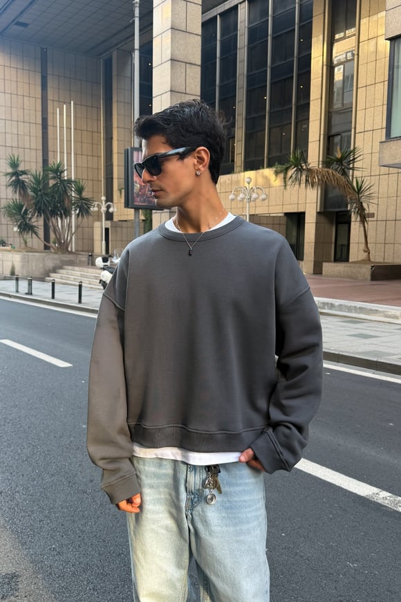 FW Cool Puff Boxy Fit Hard Coal Sweat