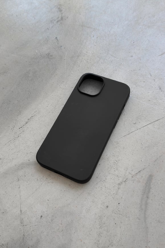 Iphone 15 Uyumlu Silikon Düz Kılıf