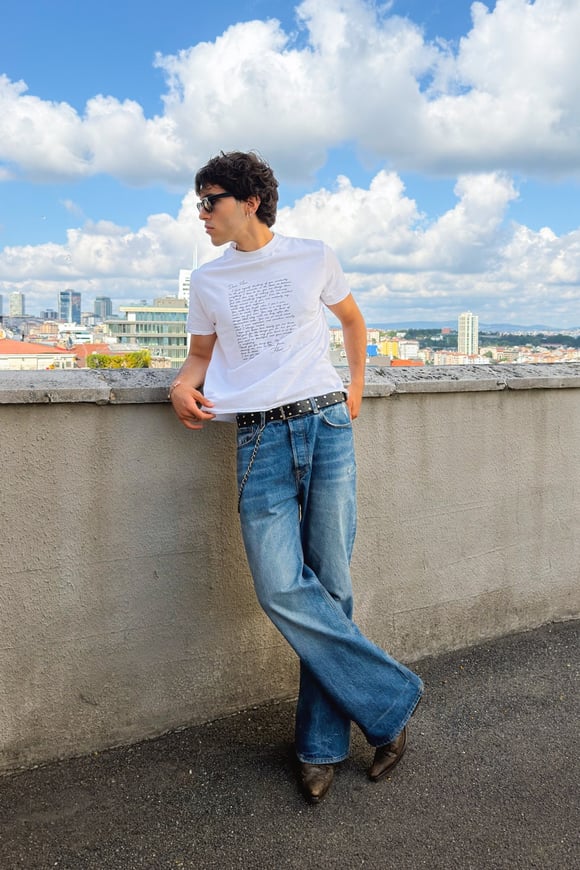 Manifesto 70s Band Tee