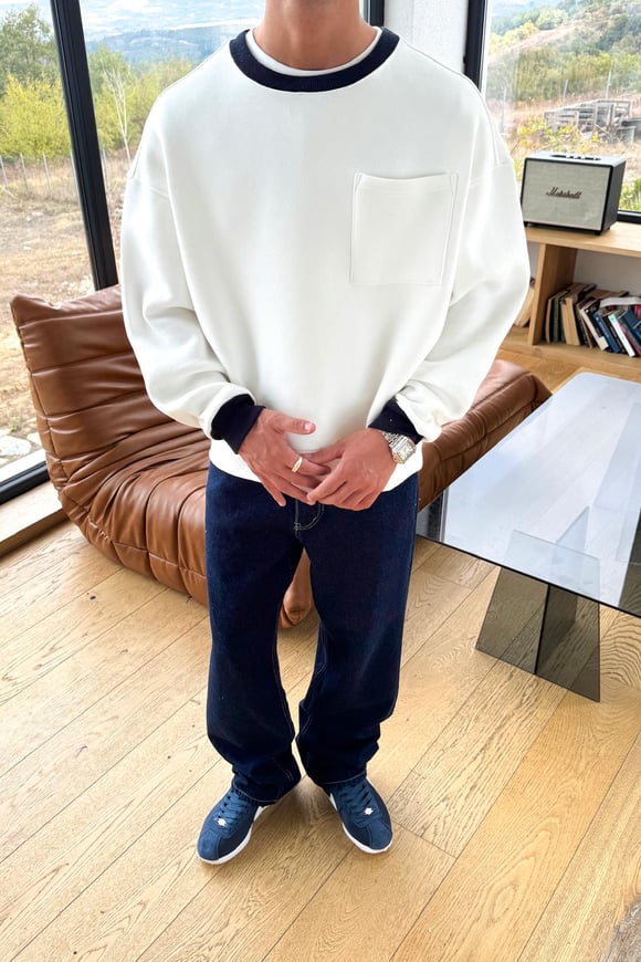 Ön Cep Detay Sweatshirt Beyaz