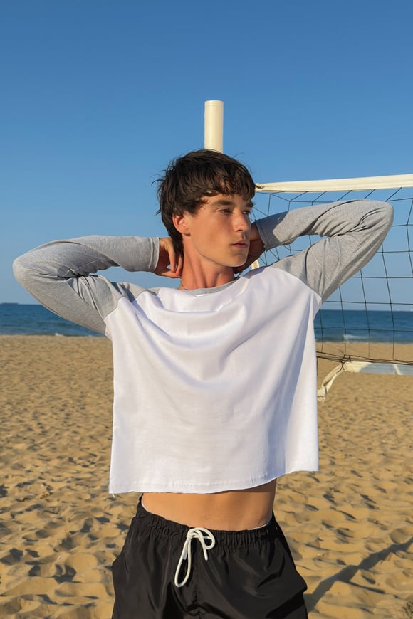 Color Block Longsleeve T-shirt