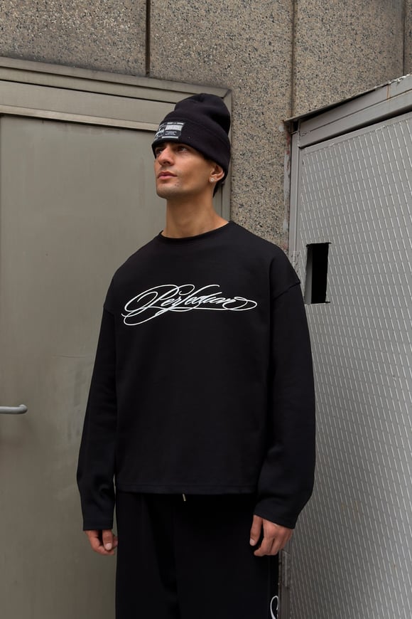 Curved Printed Black Long-Sleeve
