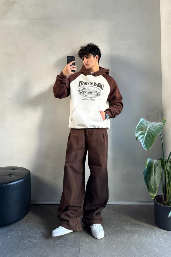 Story of Radio Baskılı Oversize Bej Sweatshirt