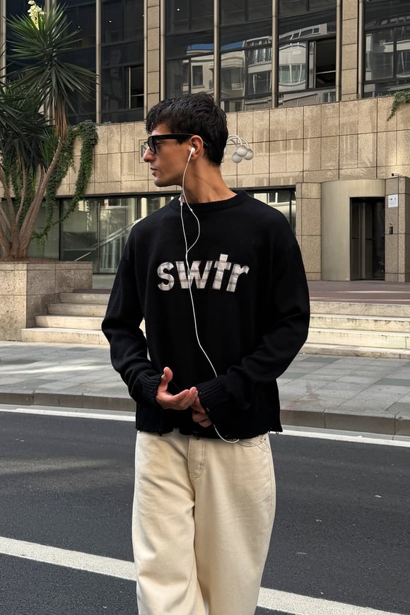 Unravel Black Knit
