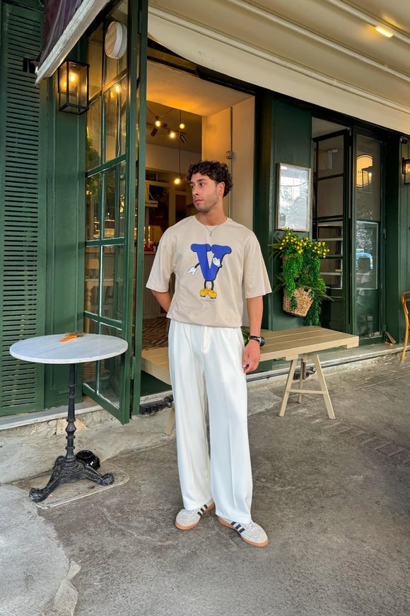 V Sytle Baskılı Oversize Tshirt Taş Rengi