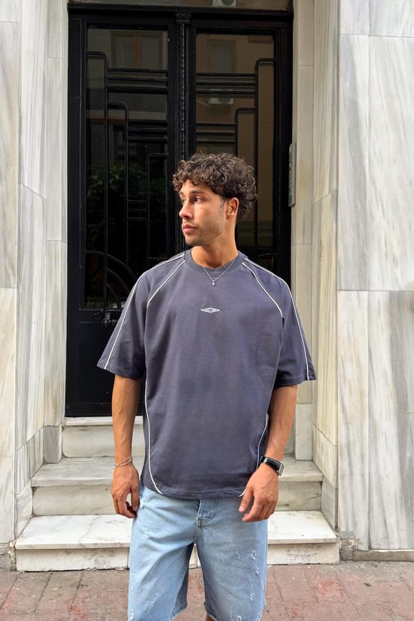 Greathland Nakışlı Oversize Tişört