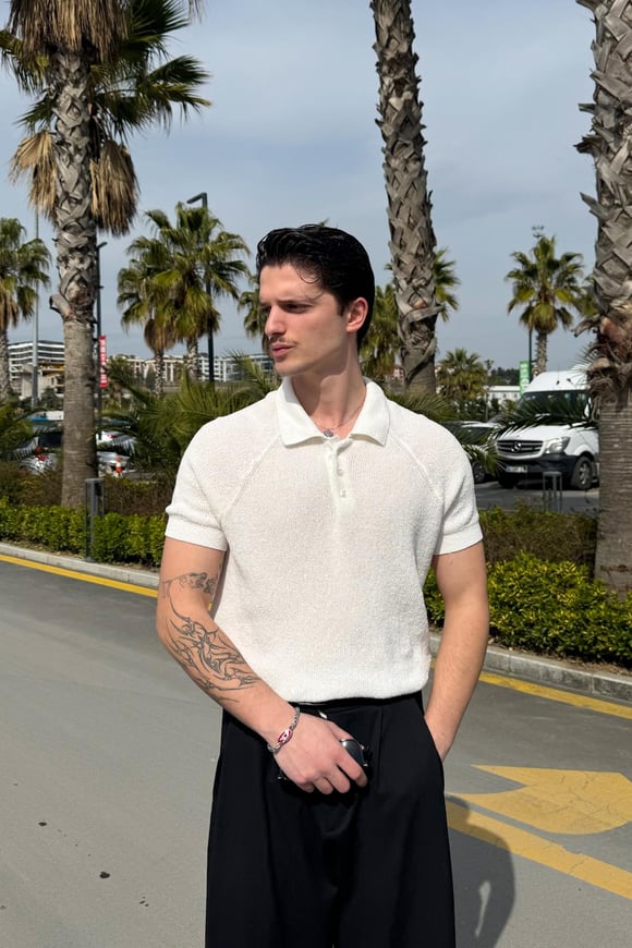 Kısa Kollu Triko Polo Yaka Tişört