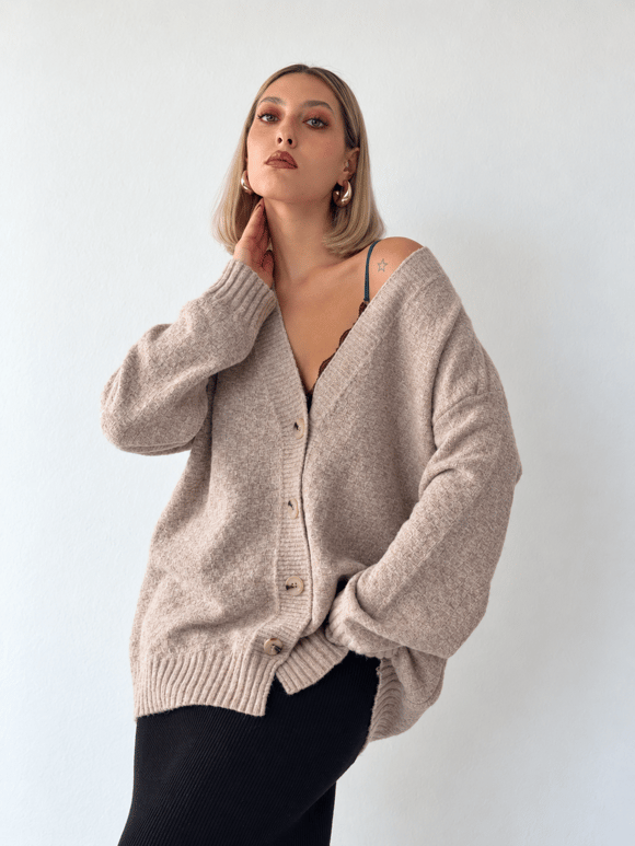 Retrobird Doris Oversize V Yaka Düğmeli Bej Triko Hırka