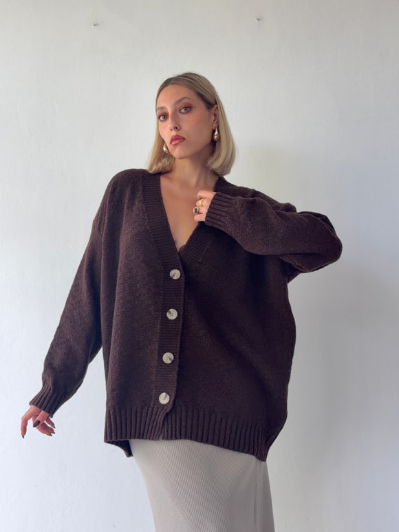 Retrobird Doris Oversize V Yaka Düğmeli Kahverengi Triko Hırka