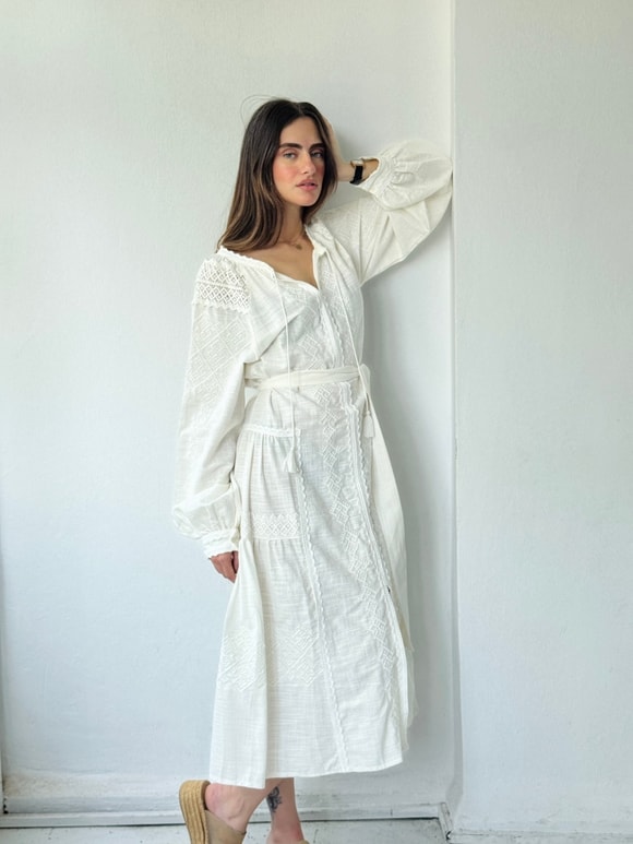 Retrobird Celine Nakışlı Kuşaklı Uzun Beyaz Elbise