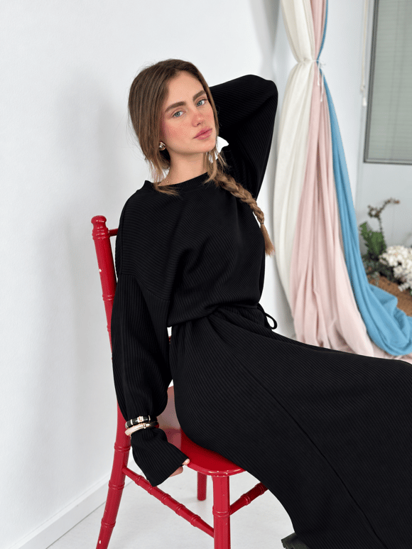 Retrobird Maribel Kemer Bağcıklı Maxi Siyah Triko Elbise