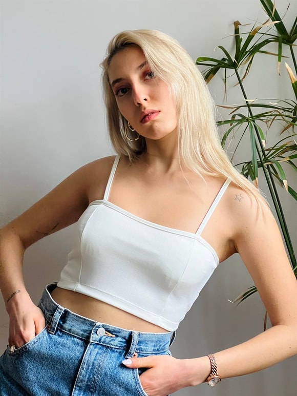 Retrobird Ekru Renkli Likralı Kadın Crop Üst