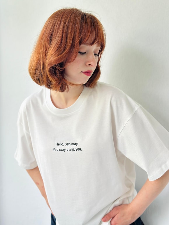 Retrobird Nakışlı Saturday Ekru Unisex Oversize Tişört