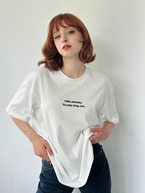 Retrobird Nakışlı Saturday Ekru Unisex Oversize Tişört