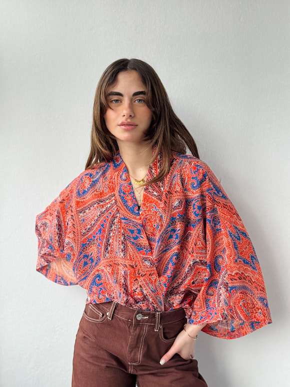 Retrobird Design Boho Pattern Coral Mini Kimono
