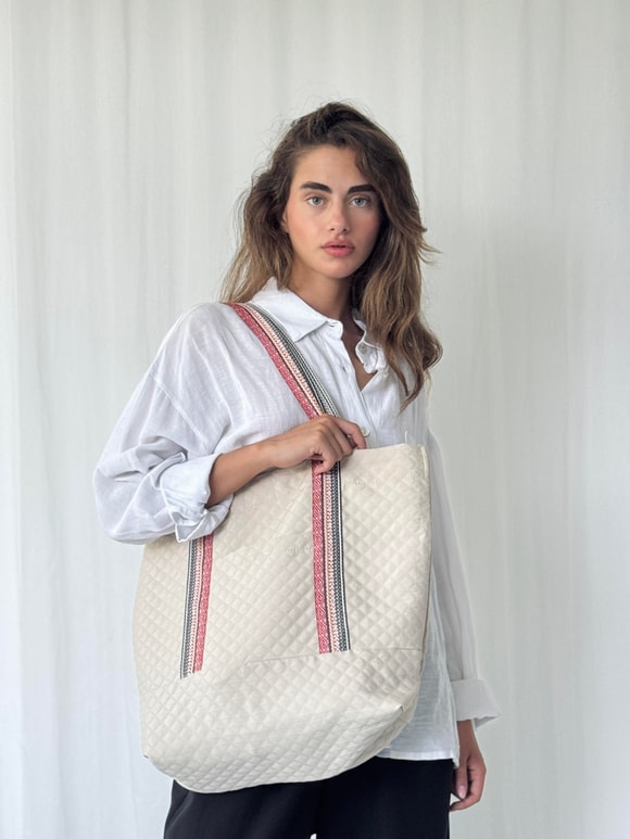 Retrobird Design Quilted Mixed Color Tote Bag Shopping Bag